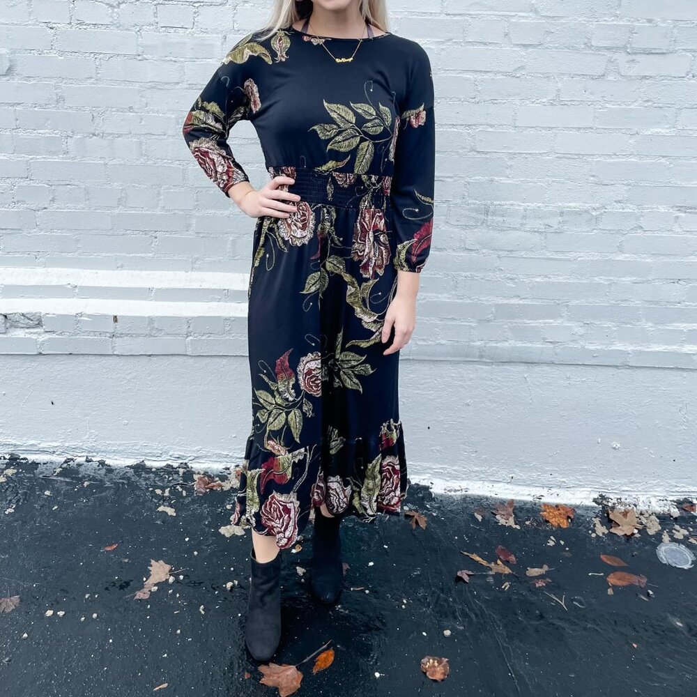 NEW M LuLaRoe Evelyn Smocked Waist Maxi Dress Long Sleeve Black Floral Midi - Picture 6 of 9